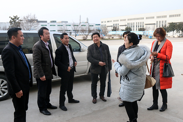Warmly Welcome Jining Civil Affairs Bureau Industry Association of Social Organization Assessment Panel to Visit Jining E-commerce Association for Evaluation
