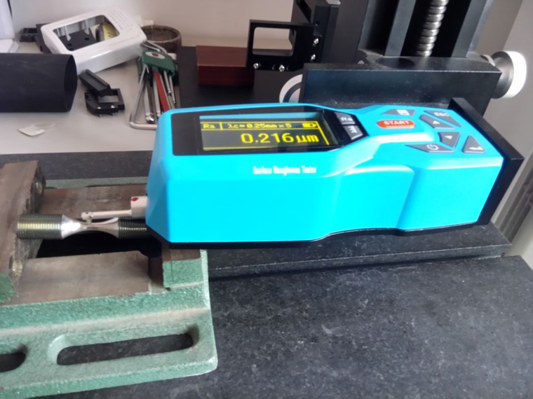 KR220 Surface Roughness Tester