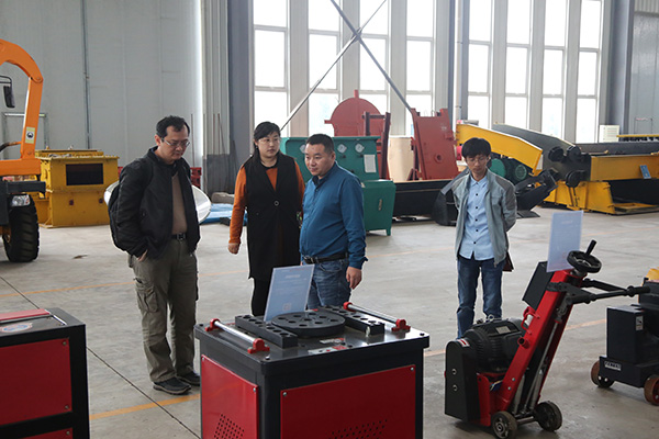 Warmly Welcome Malaysian Merchants to Visit China Coal Group and Reach Cooperation for Mining Machines