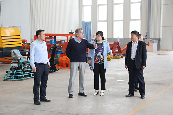 Warmly Welcome Argentine Merchants To Visit China Coal Group For Purchase Steel Rails