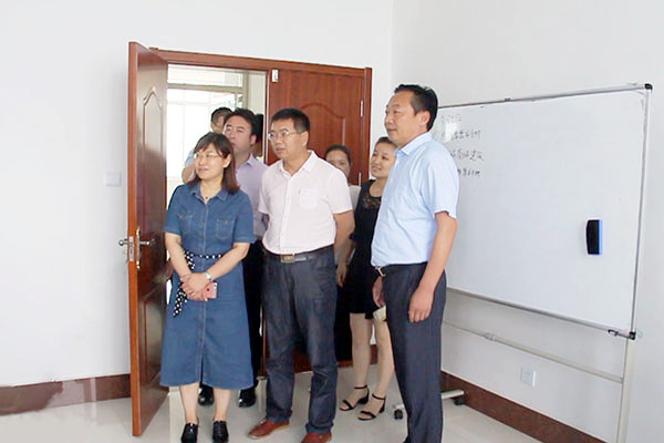 Warmly Welcome Jining Tourism Association Leaders To Visit China Coal Group Yuangu Tourism Company For Inspection
