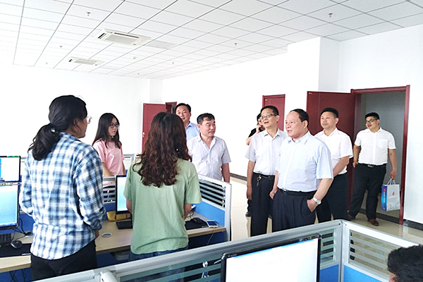 Jining City Economic And Information Commission Director Wang China Coal Group Chairman Qu Visited The Yantai Hi-Tech Zone
