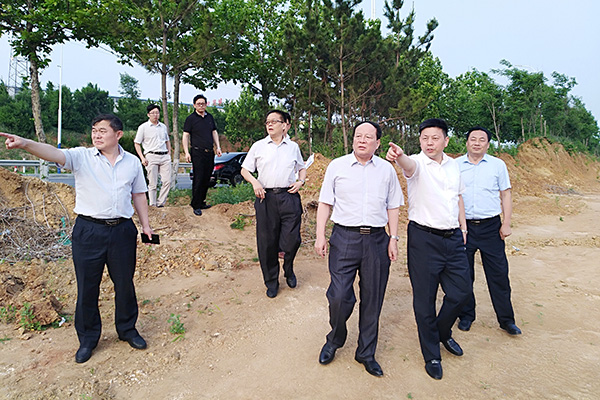 Jining City Economic And Information Commission Director Wang China Coal Group Chairman Qu Visited The Yantai Hi-Tech Zone
