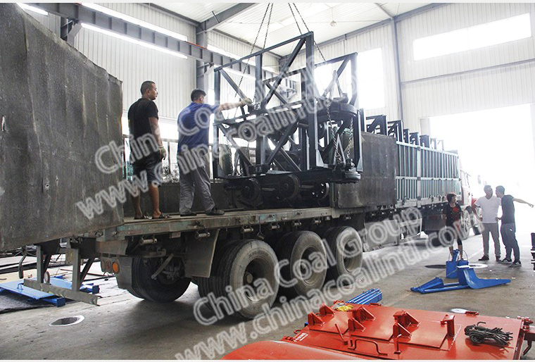 China Coal Group A Batch Of Mining Material Vehicles To Chenzhou City Henan Province