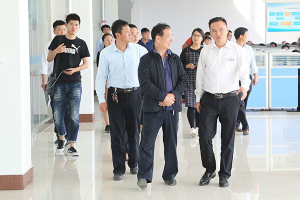 Warmly Welcome The Weishan County Business Bureau Leaders To Visit China Coal Group