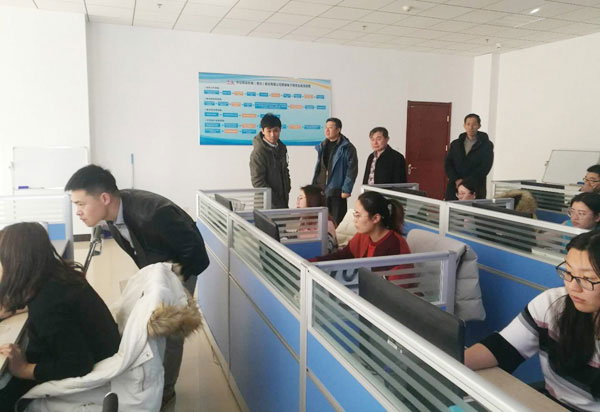 Warmly Welcome Yantai University Leaders To Visit Zhong Yun Intelligent Machinery (Yantai) Co., LTD