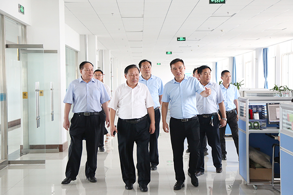 Warmly Welcome The Leaders Of Jining City Federation Of Industry And Commerce To Visit The Shandong Tiandun