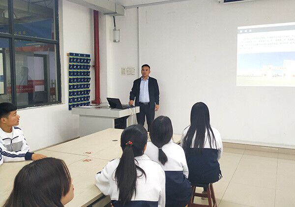  China Coal Group Participate In The E-Commerce Order Class Presentation Of Jining Technician College
