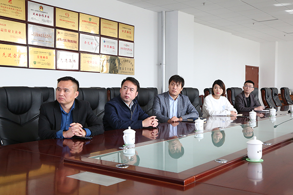Warmly Welcome The Leaders Of Beijing Yiguan Think Tank Company To Visit China Coal Group To Inspect And Cooperate
