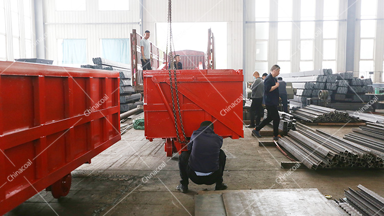 China Coal Group Sent A Batch Of Side Dumping Mining Cars To Shanxi Province