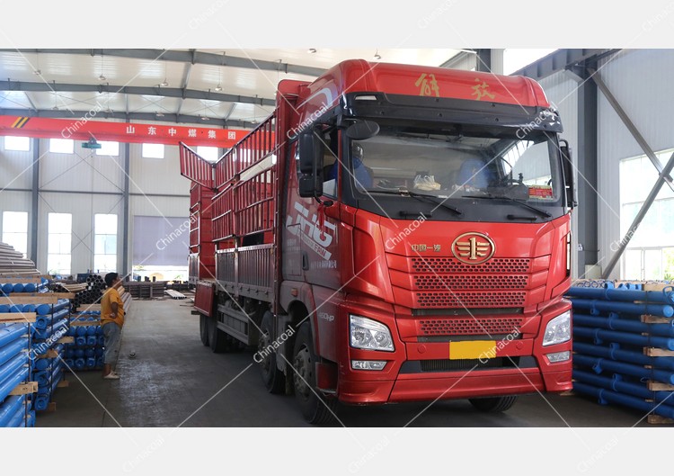 China Coal Group Sent A Batch Of Hydraulic Props To Linfen, Shanxi