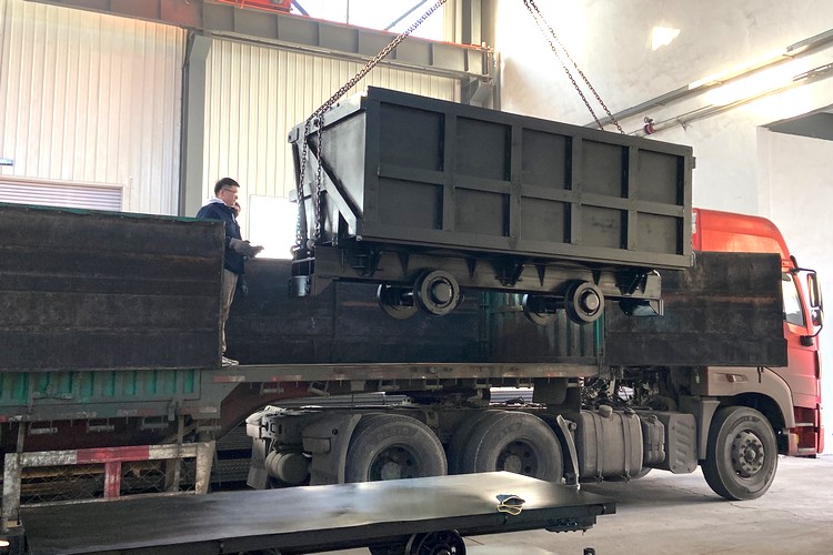 China Coal Group'S Three Car Side Dump Mine Car Is Sent To Shanxi