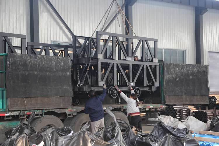 China Coal Group Sent A Batch Of Mining Material Cars To Shenyang
