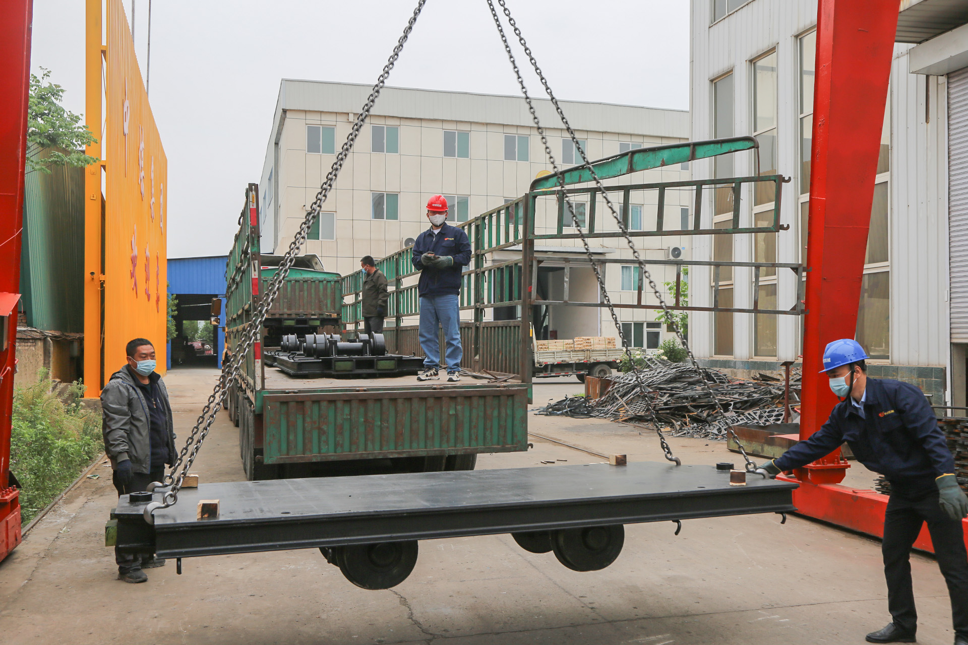 China Coal Group Sent A Batch Of Fixed Mining Cars, Material Cars And Flatbed Cars To Ningxia 