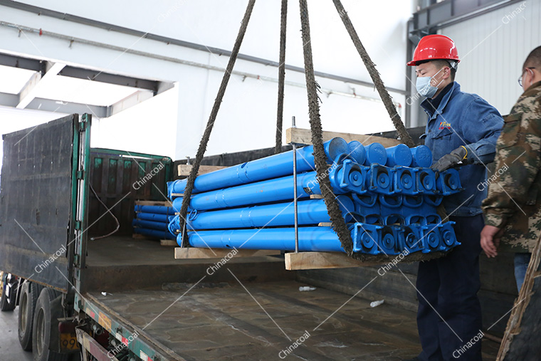 China Coal Group Sent A Batch Of Mining Single Hydraulic Props To Lanzhou, Gansu