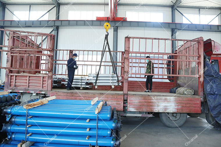 China Coal Group Sent A Batch Of Mining Single Hydraulic Props To Shaanxi And Inner Mongolia Respectively