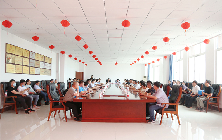 Warmly Welcome The Leaders Of Zibo Equipment Manufacturing Association To Visit China Coal Group