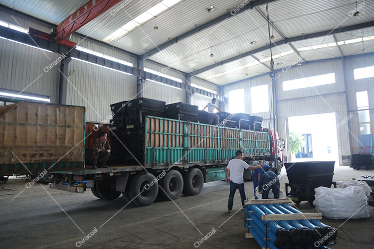 China Coal Group Sent A Batch Of Bucket-tipping Mine Cart To A Mine In Nanjing