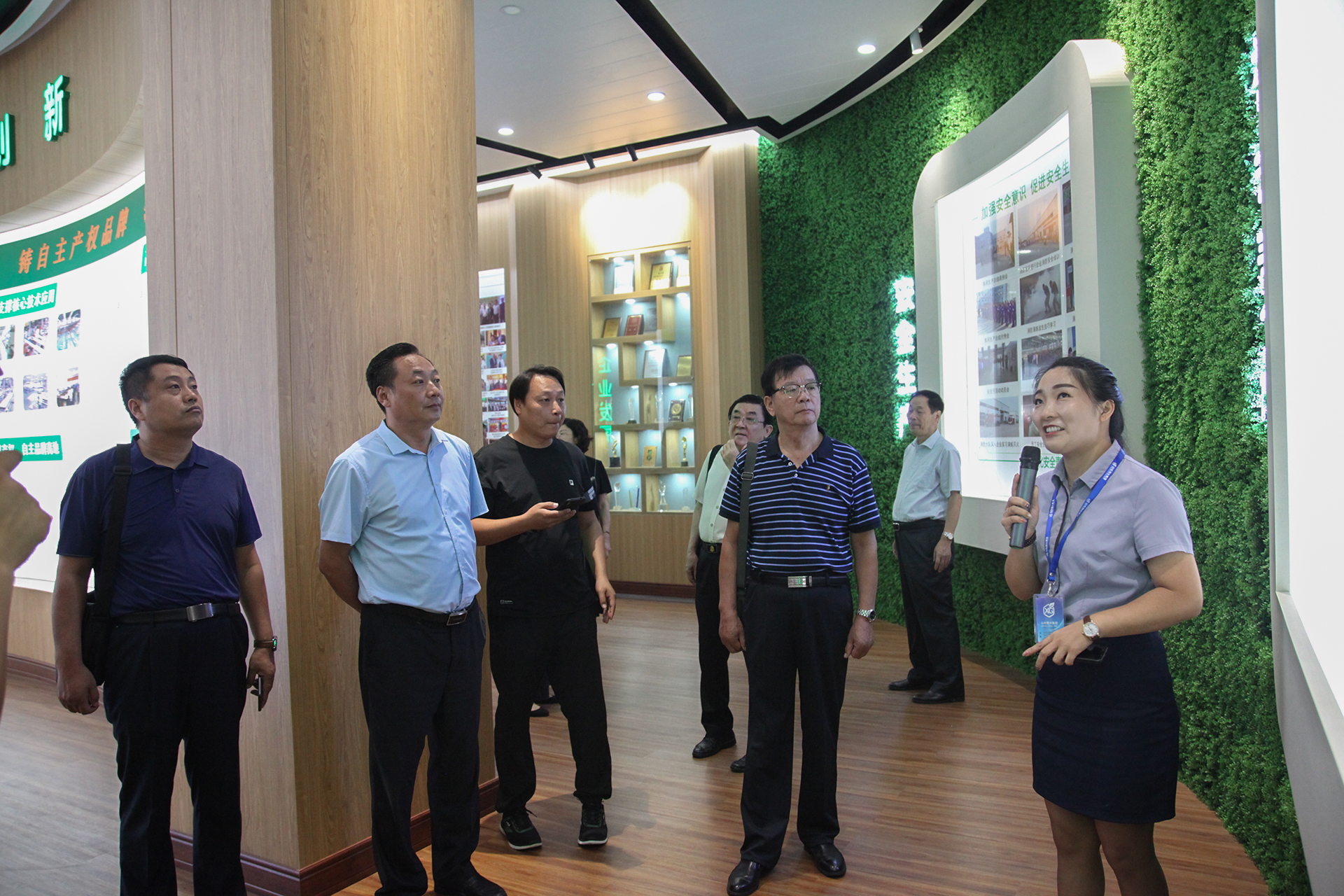 China Coal Group Was Invited To Participate In The Technical Innovation Symposium Of Jining City'S Old Branch To Assist Liweishan County Enterprises