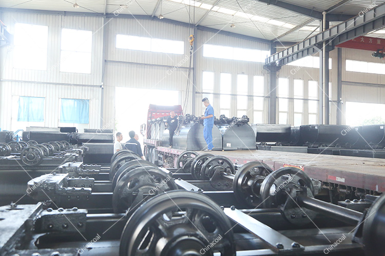 China Coal Group'S Second Batch Of Fixed Mine Cart Sent To Shanghai Port