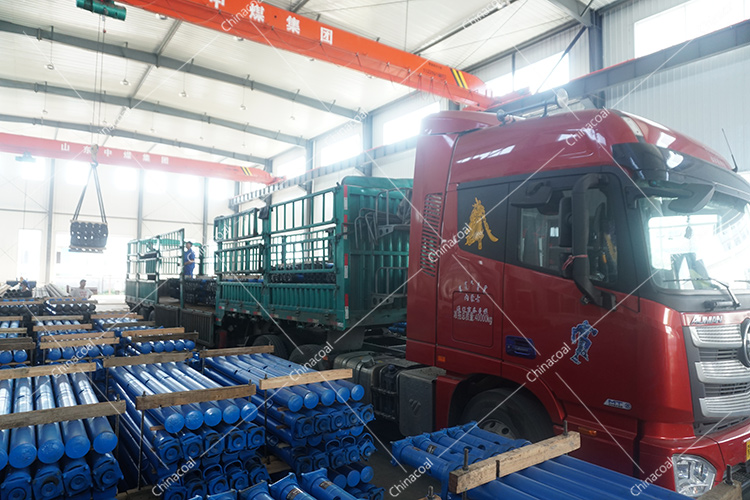 China Coal Group Send A Batch Of Hydraulic Props To Fugu, Shaanxi Province