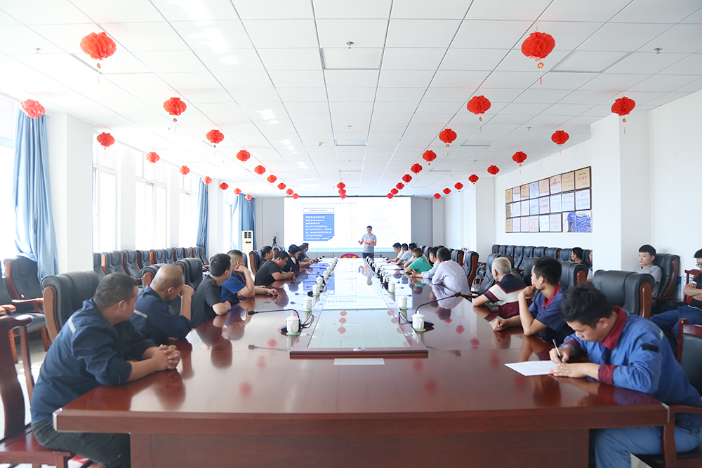 Warmly Welcome Experts From The Emergency Management Bureau Of Jining High-Tech Zone To Visit China Coal Group For Safety Production Training