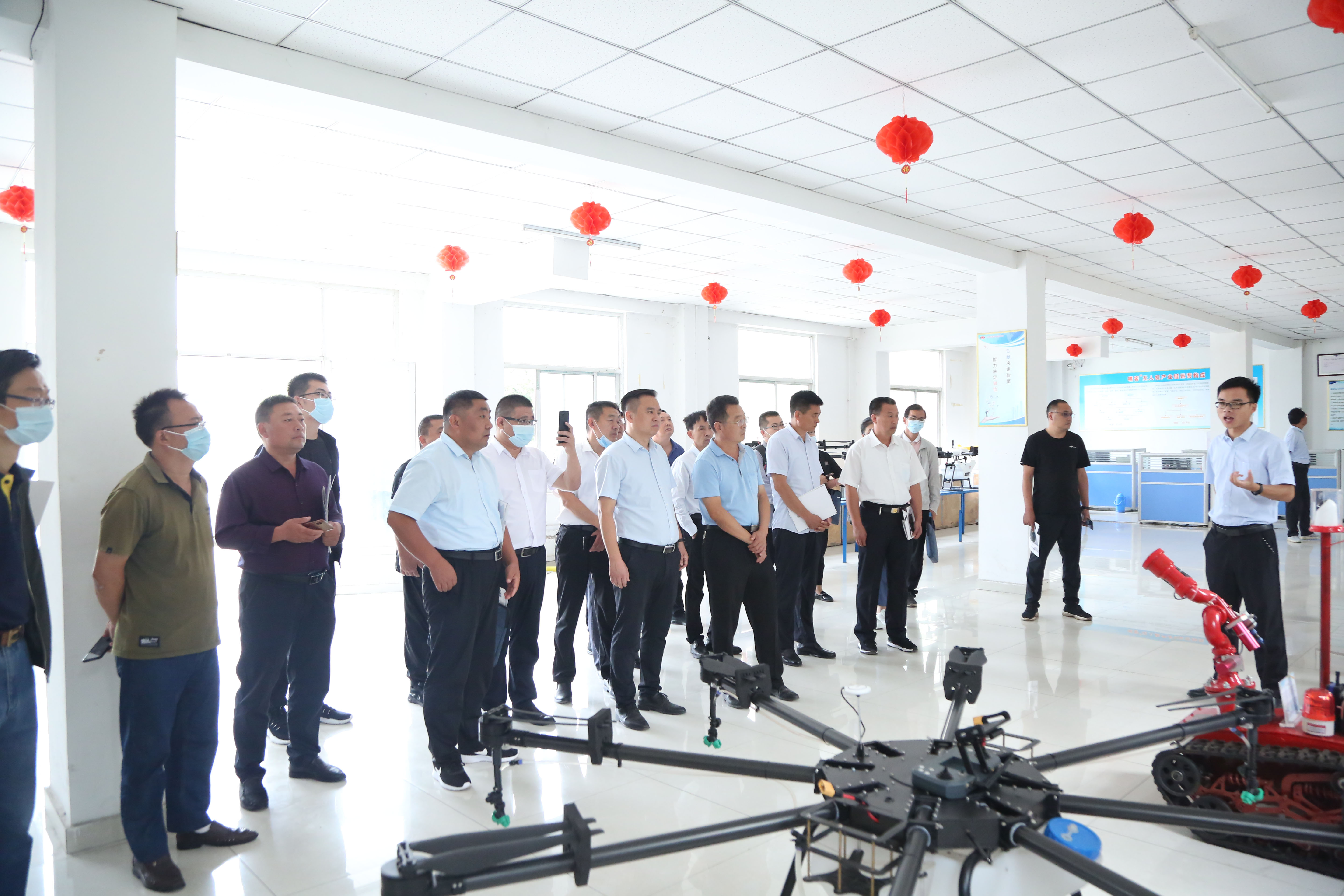 Warm Welcome Tai'An City Daiyue District Bureau Of Industry And Information Technology Leadership And Outstanding Entrepreneurs Visit China Coal Group