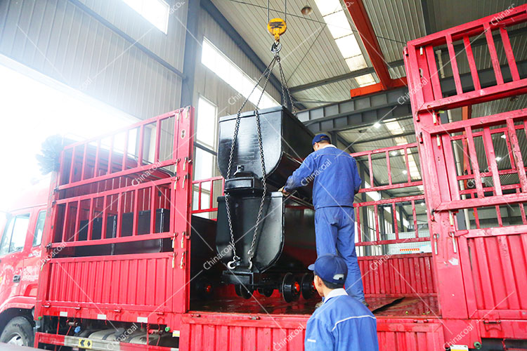 China Coal Group Sent A Batch Of Hydraulic Props And Mining Trucks To Heilongjiang And Shanxi