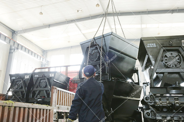 China Coal Group Sent A Batch Of Bucket-Tipping Car To Shaanxi