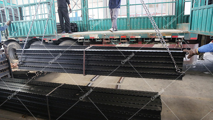 China Coal Group Sent A Batch Of Metal Roof Beams To Yunnan Province