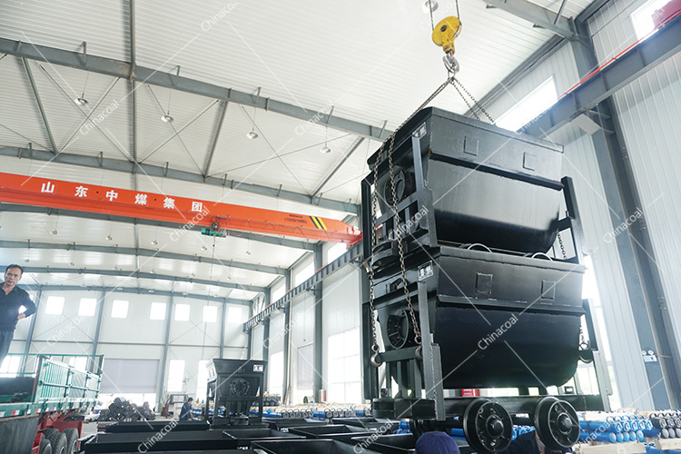 China Coal Group Sent A Batch Of Bucket-Tipping Mine Cart To Gansu