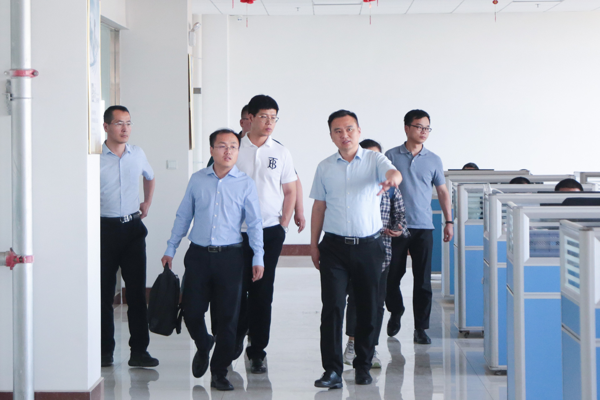 Warm Welcome China Software Testing Center Leadership Come Here China Coal Group Visit Guide