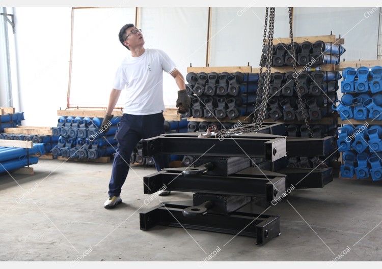 China Coal Group Sent A Batch Of Traction Frames To Shanghai Port