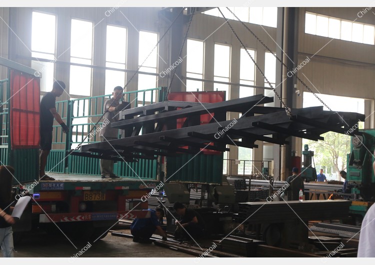 China Coal Group Sent A Batch Of Mining Flat Cars To Guizhou