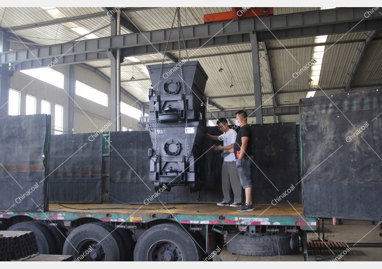 China Coal Group Sent A Batch Of Bucket Tipping Mine Car And Flat Mine Car To Tibet