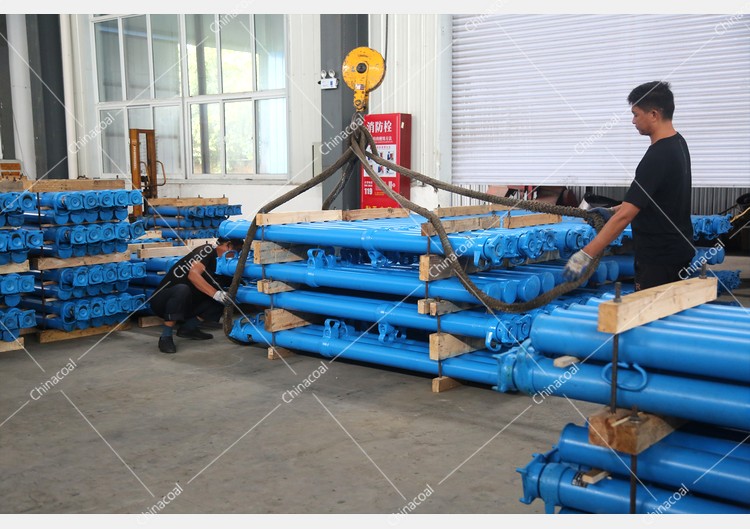 China Coal Group Sent A Batch Of Mining Single Hydraulic Props To Shanxi