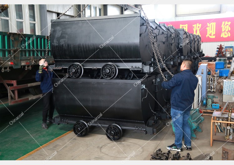 China Coal Group Sent A Batch Of Fixed Mining Car To A Mine In Anhui