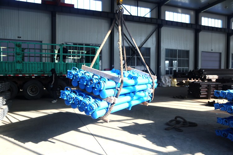 China Coal Group Sent A Batch Of Hydraulic Props To Xinjiang