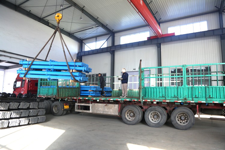 China Coal Group Sent A Batch Of Hydraulic Props To Xinjiang