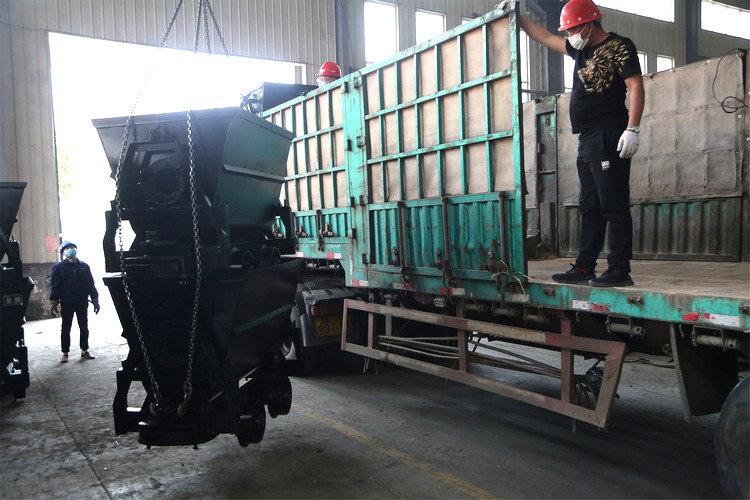 China Coal Group Sent A Batch Of Bucket Tipping Mine Cars To Chifeng Inner Mongolia