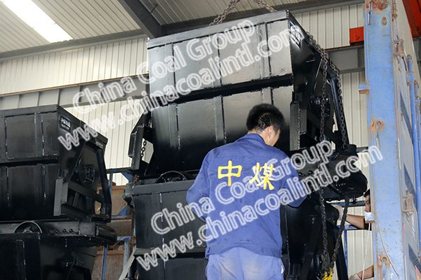 A Batch of New Model Bucket Tipping Mine Cars Sent to Chengde, Hebei Province