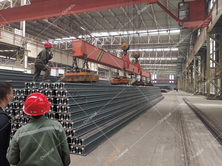 Heavy steel rail