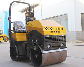 2 Ton Vibratory Road Roller Driving Construction Compactor