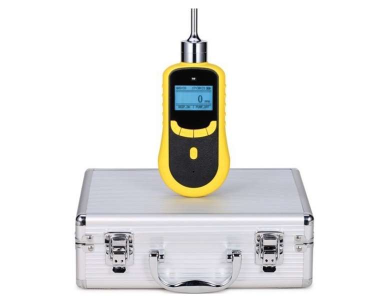 Ammonia (NH3) portable gas detector with pump