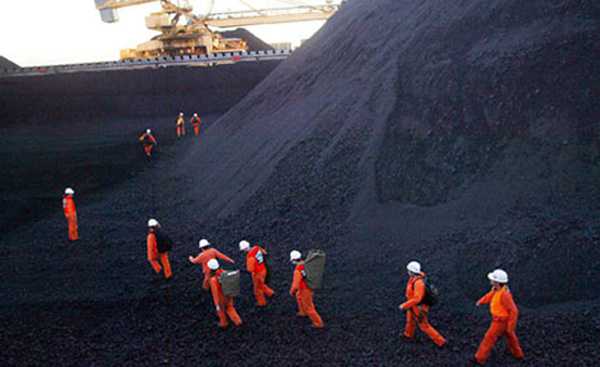 Stocks hit one-month high early on coal industry reform
