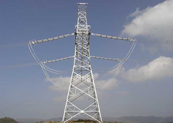 China to finish 8 UHV power transmission lines by 2017