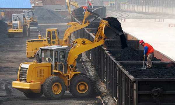 Western Xinjiang to build large storage base to import Kyrgyzstan coal