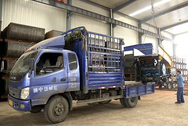 A Batch of Mucking Loaders Were Sent to Inner Mongolia Successfully