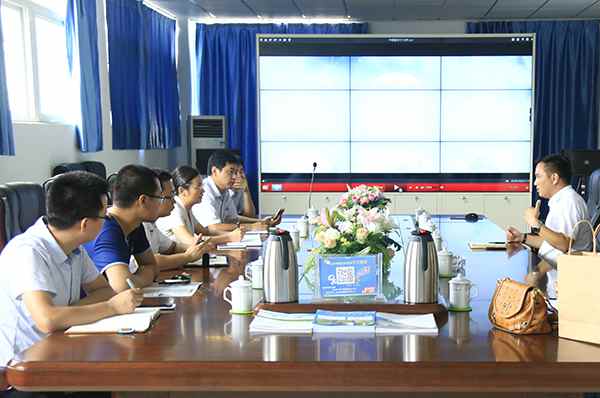 Warmly Welcome China Mobile Jining Branch Leaders to Come to Shandong China Coal Group for Discussing Cooperation