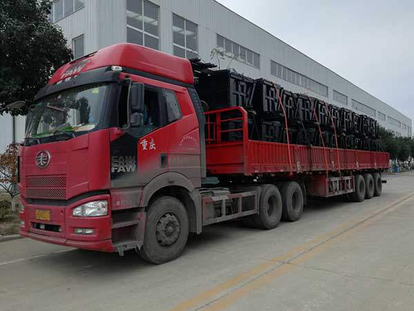 A Batch of Side Dump Mine Cars of Shandong China Coal Group Sent to Shangrao City, Jiangxi Province